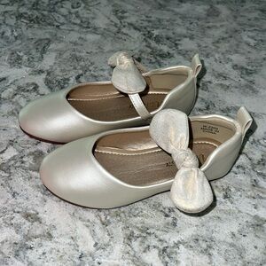 Walofou Mary Jane Champagne Size 10